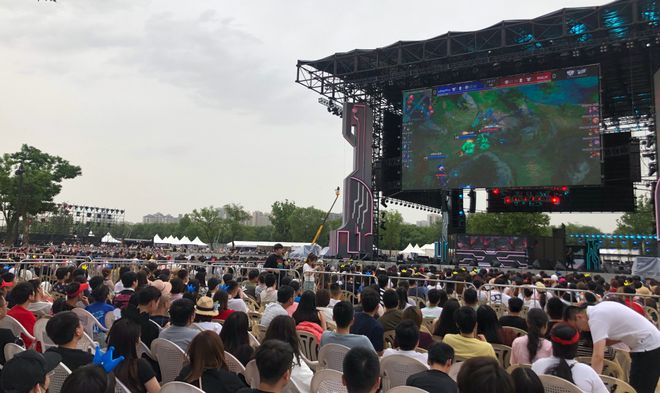 汉森林的比 汉森林的比