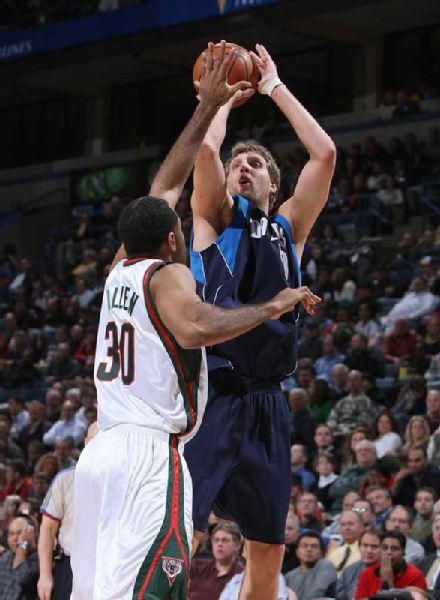 为中路的队 为中路的队