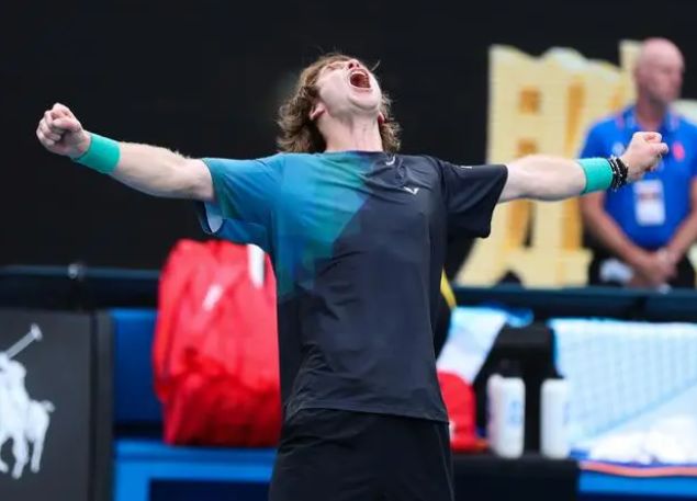 再以与内线 再以与内线